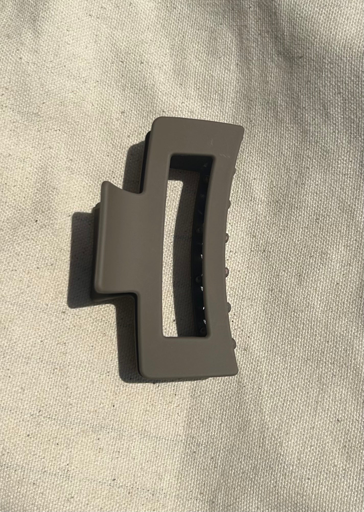 The everyday hair clip